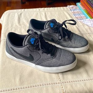 Nike SB shoes. Grey, Black and Blue. 7Y, 40 European.